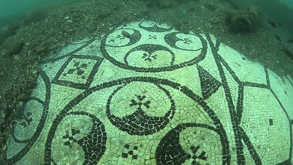 46b baia-underwater-park-mosaics-600.jpg
